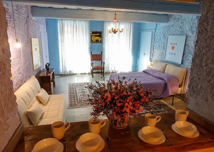 Contemporary Loft Steps From Piazza Navona - Casa Gove Apartment *